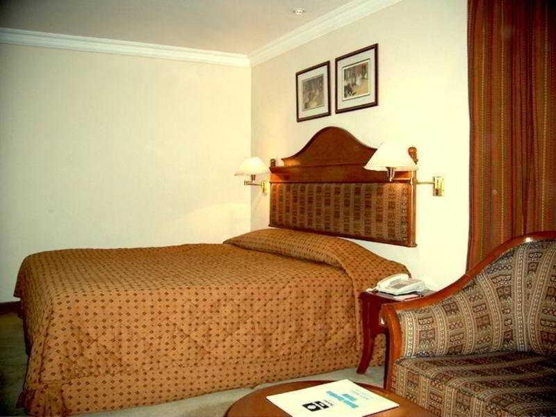 אחמדאבאד Comfort Inn Sunset חדר תמונה